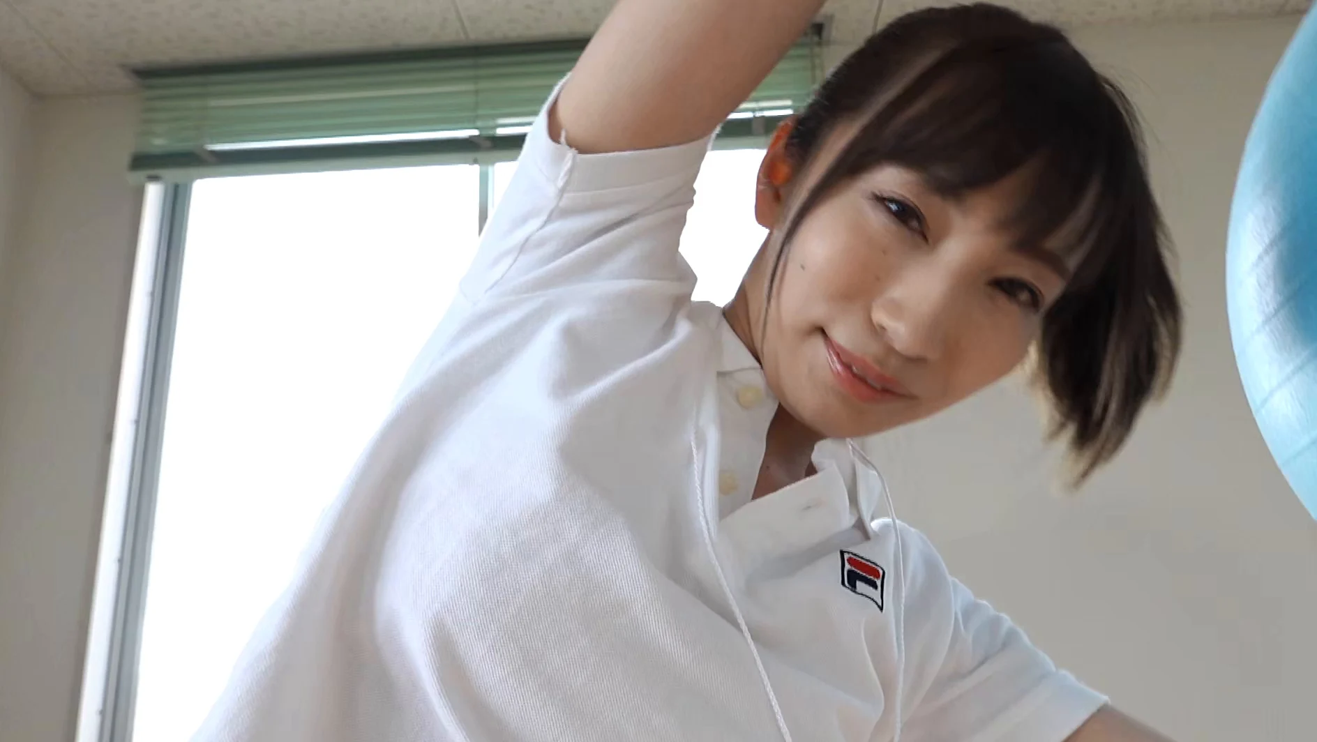 本当に教諭だった彼女がグラビアデビュー ぱつこ サンプル画像