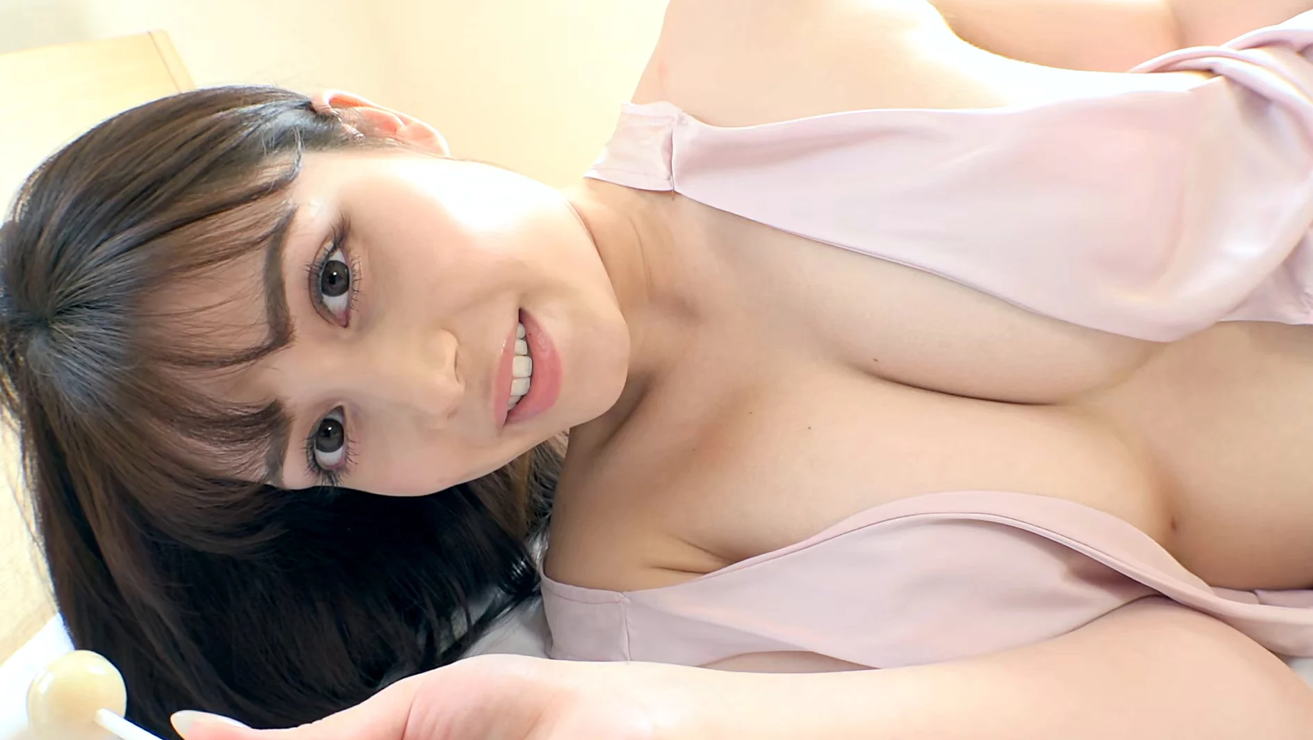 白い妖精 ミッシェル愛美 サンプル画像