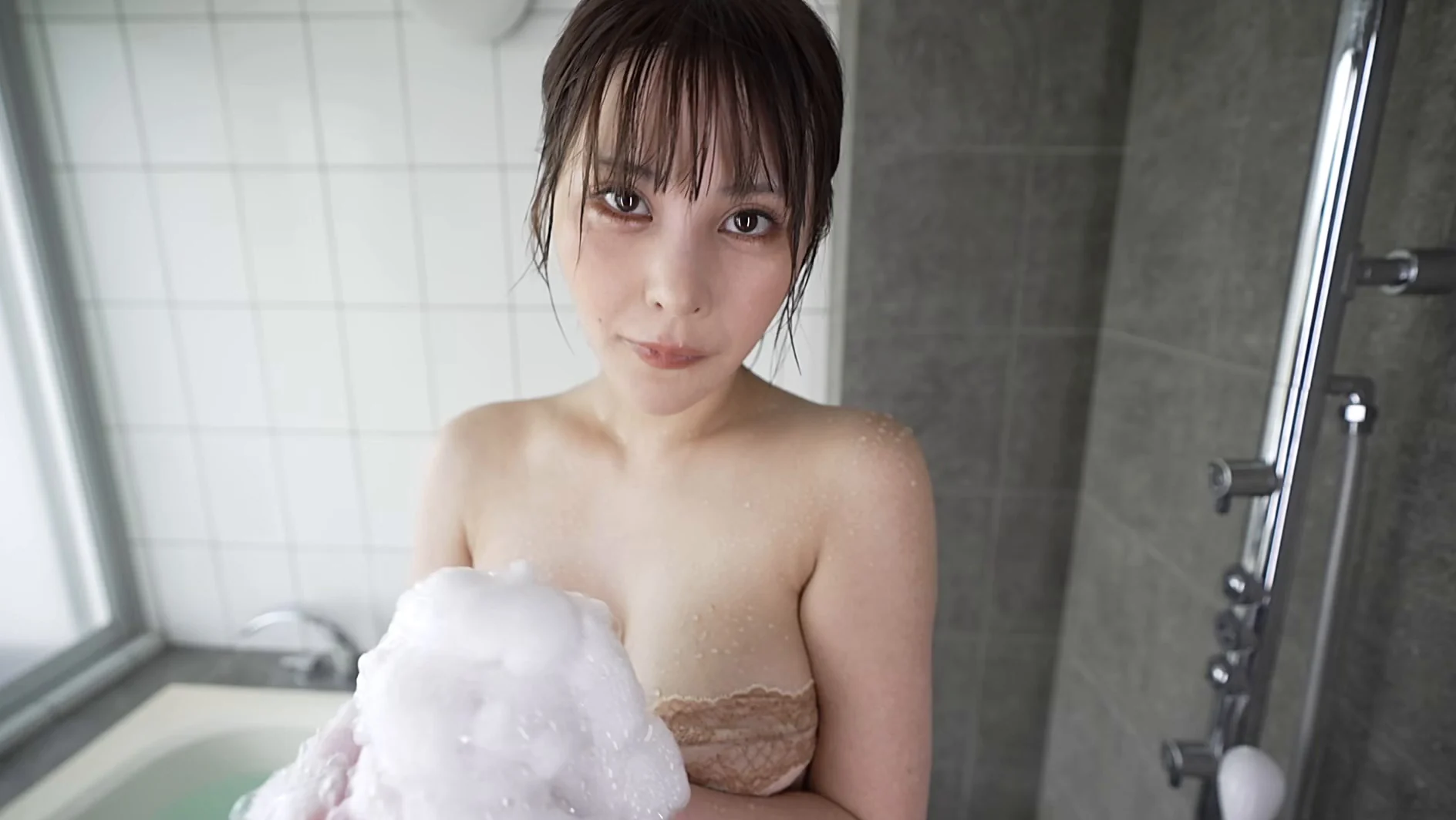 ちろるのはじめて 輪湖チロル サンプル画像