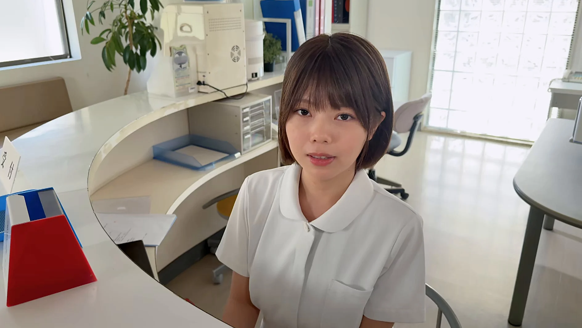 下乳の女神様 冴島なな サンプル画像