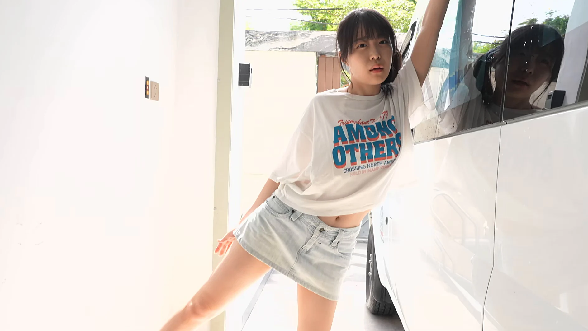 見つめあい 一宮あい サンプル画像
