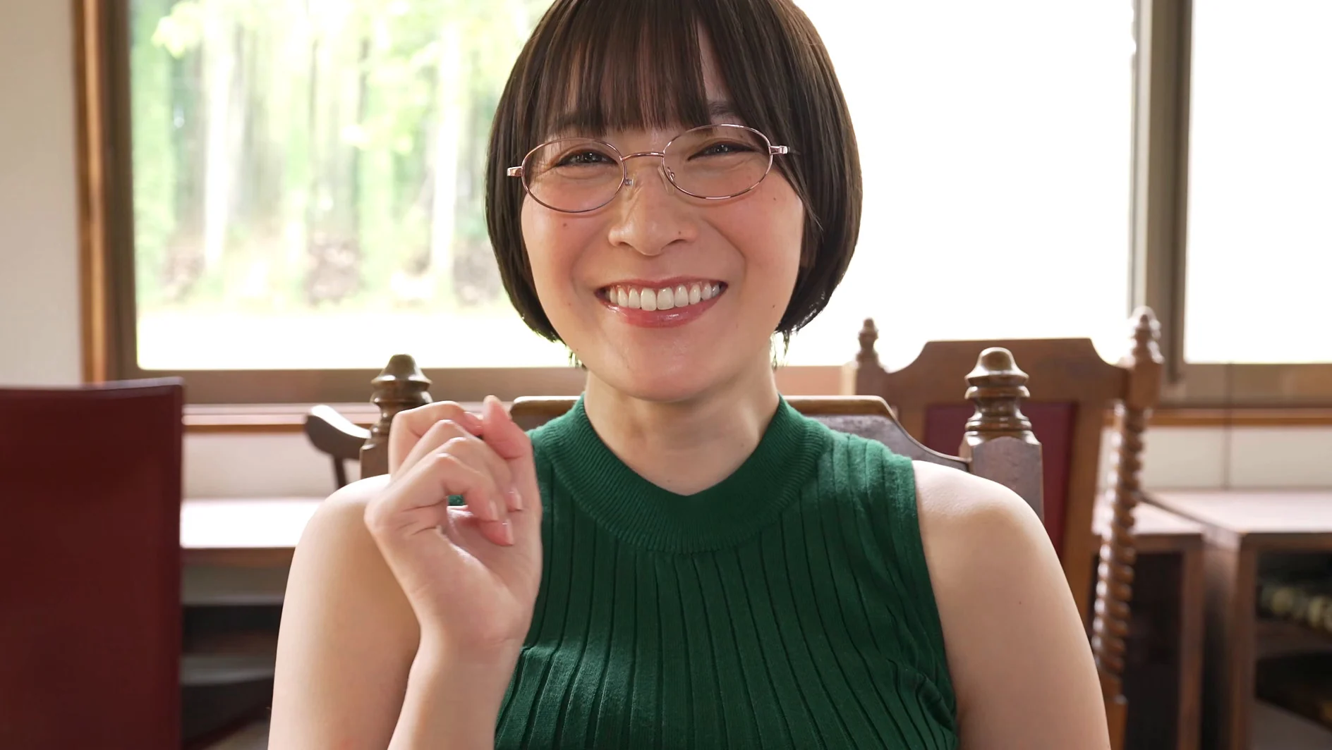 たわわなお姉さん 紺野栞 サンプル画像